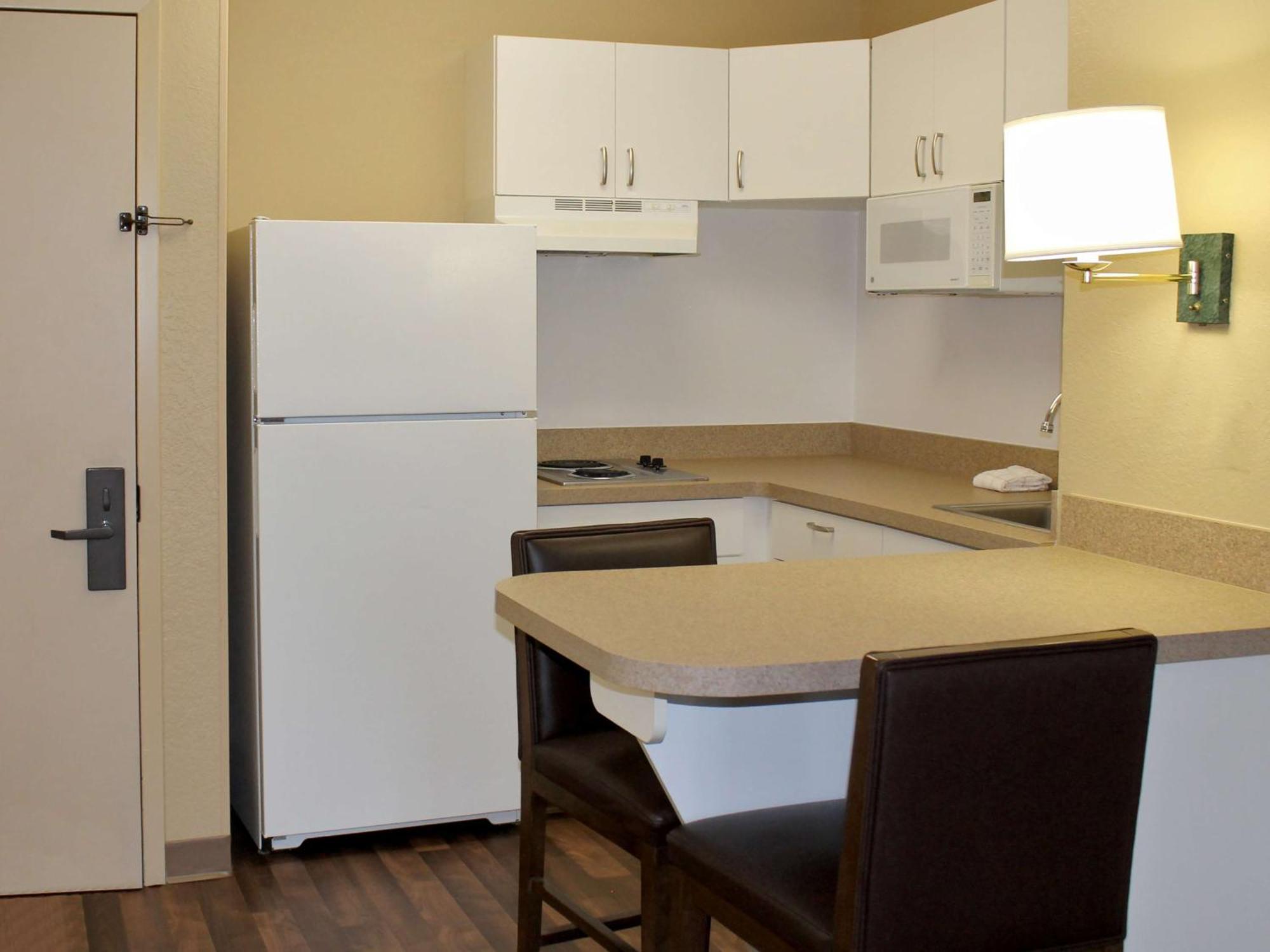 Extended Stay America Suites - Newark - Woodbridge Esterno foto