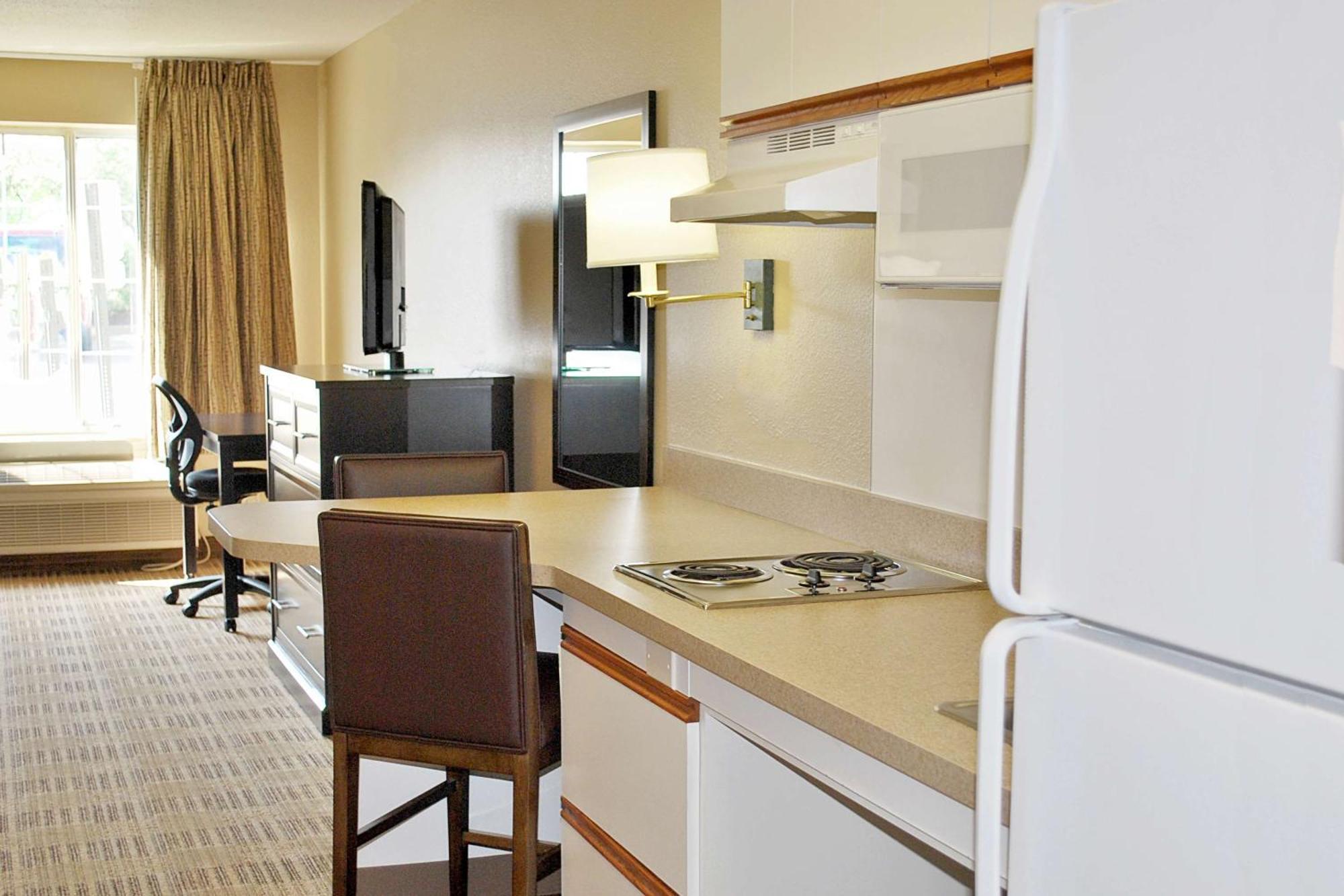 Extended Stay America Suites - Newark - Woodbridge Esterno foto