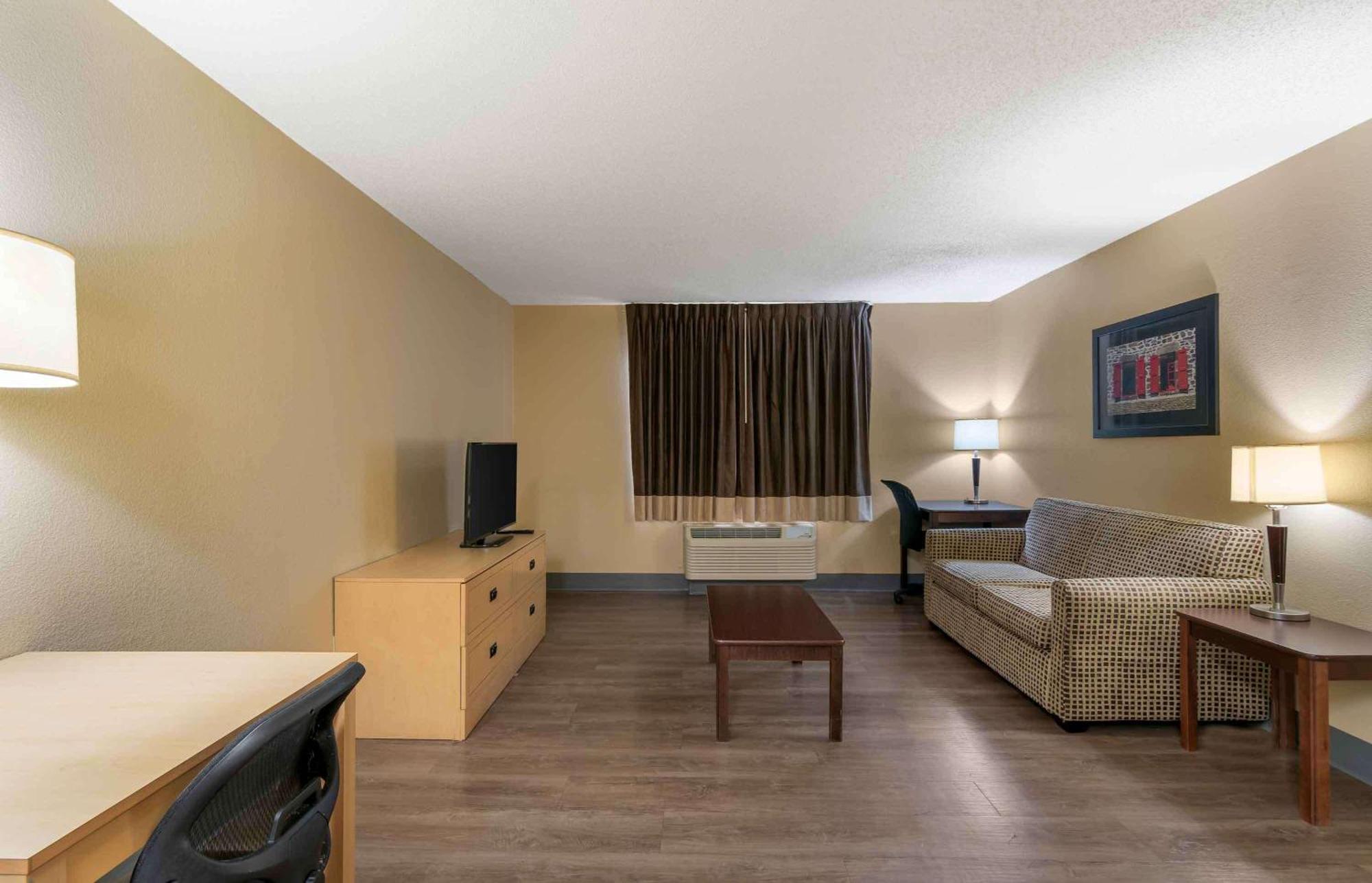 Extended Stay America Suites - Newark - Woodbridge Esterno foto