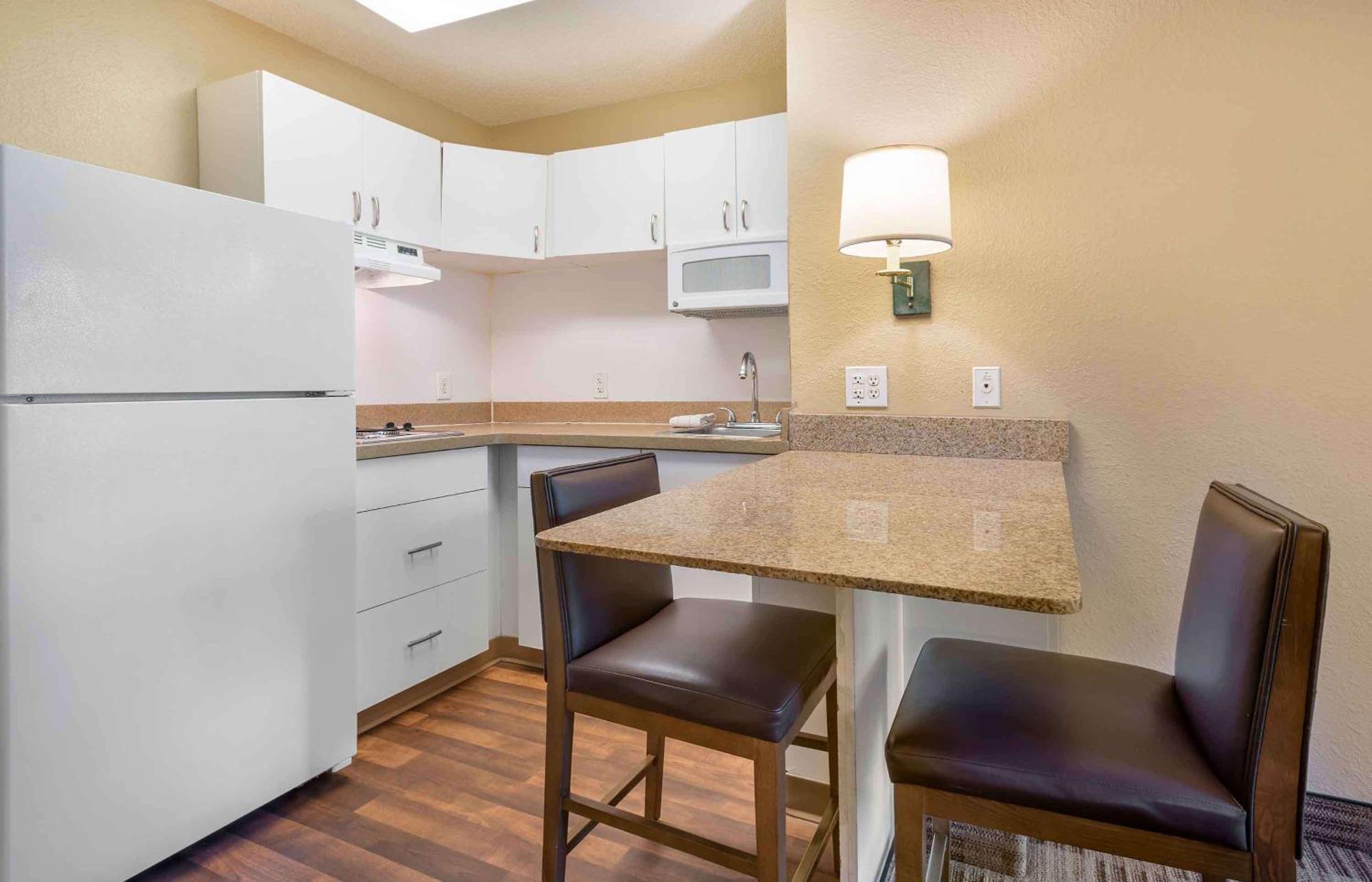 Extended Stay America Suites - Newark - Woodbridge Esterno foto