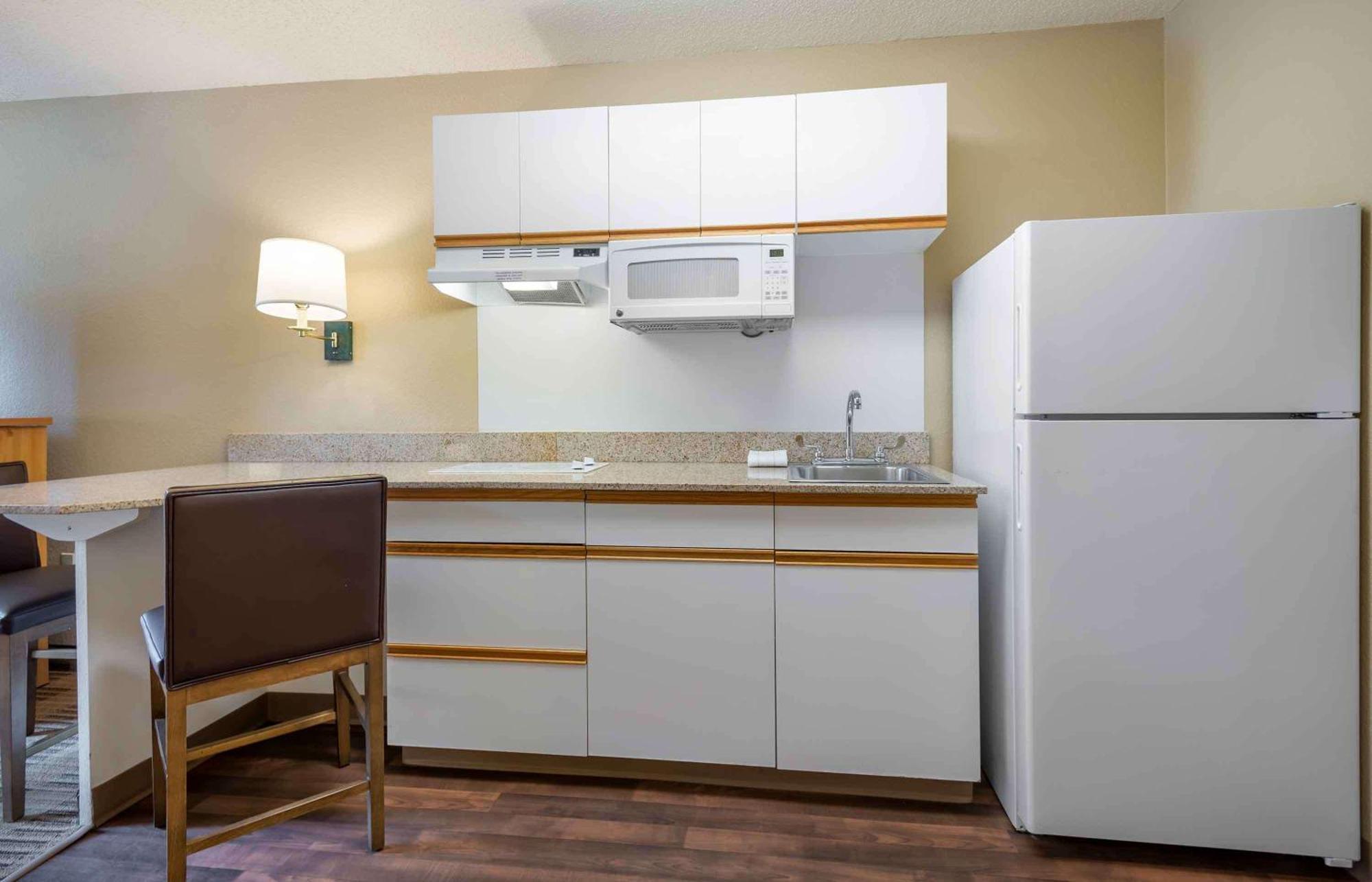 Extended Stay America Suites - Newark - Woodbridge Esterno foto